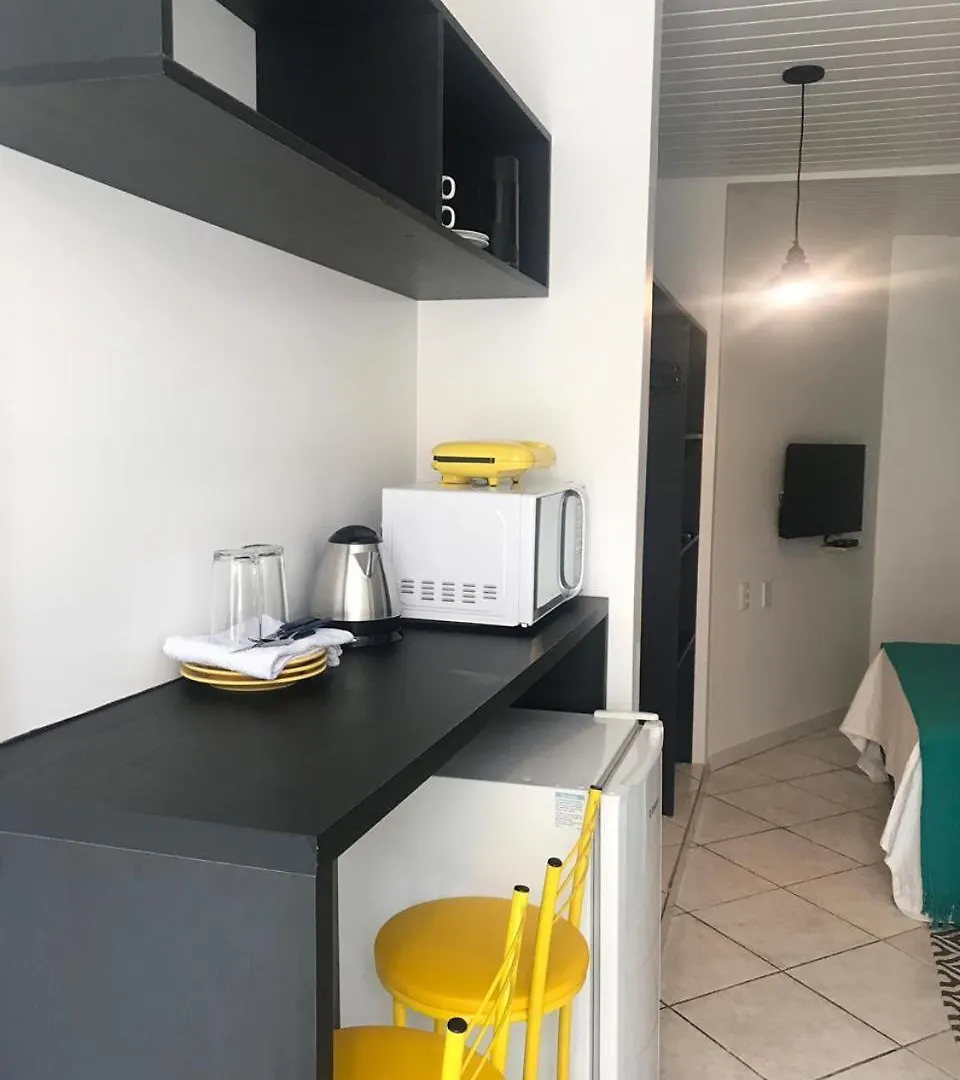 Casa Grecia Pousada Бомбиньяс Отель